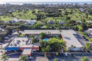 Low Rise (1-3), 2555 9th St N # 204, Naples FL 3410334103 