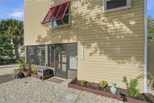 Duplex, 5431 Oak Ridge Ave, Fort Myers Beach FL 33931