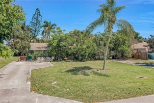 , 771 104th Ave N, Naples FL 34108