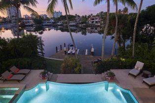 , 377 Pirates Bight, Naples FL 34103