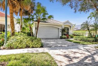 Single Family Residence, 5073 Kensington High Canterbury Greens, FL 34105 