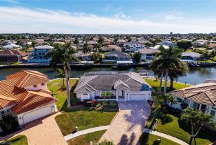 Single Family Residence, 196 Richmond Marco Beach, FL 34145 