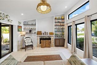 Single Family Residence, 2918 Poplar St, Naples FL 34112