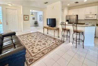, 1335 Sweetwater Cv # 202, Naples FL 34110