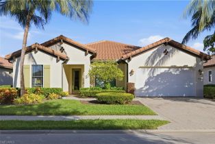 Single Family Residence, 4573 Tamarind Way, Naples FL 34119