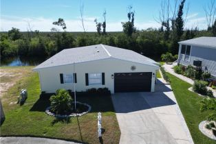 Manufactured Home, 17940 Peppard Bayside Estates, FL 33931 