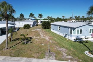 , 11380 Azalea Ln, Fort Myers Beach FL 33931