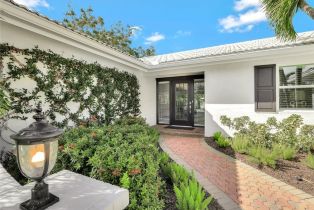 Single Family Residence, 79 Burning Tree Central Naples, FL 34105 