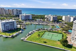 , 5 Bluebill Ave # 301, Naples FL 34108