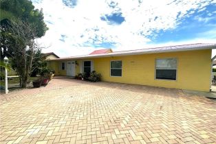 Duplex, 530 100th Ave N # A, Naples FL 34108