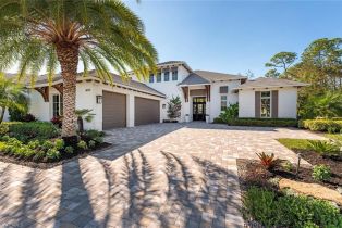 Single Family Residence, 16715 ENCLAVE The Enclave Of Distinction, FL 34110 
