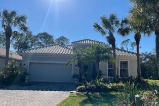 Single Family Residence, 16156 Parque Delasol, FL 34110 