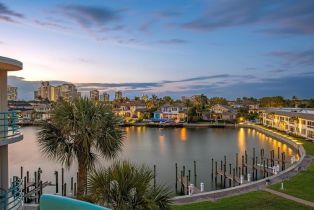 Mid Rise (4-7), 305 Park Shore Dr # 241, Naples FL 3410334103