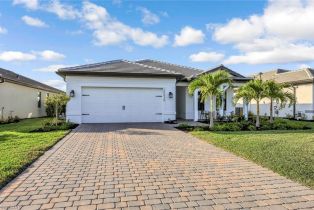 , 20530 Pebble Glen Dr, Estero FL 33928