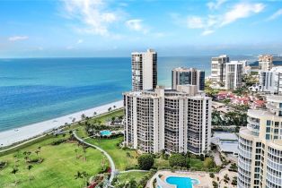 , 4551 Gulf Shore Blvd N # 505, Naples FL 34103