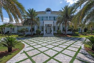 Single Family Residence, 188 West Pelican Bay, FL 34108 