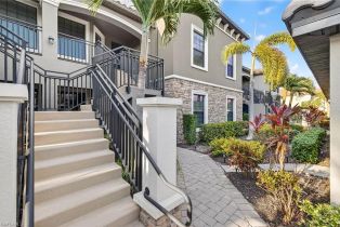 Low Rise (1-3), 9419 Benvenuto Ct # 202, Naples FL 3411934119 
