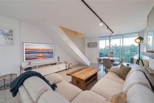 High Rise (8+), 5 Bluebill Ave # 405, Naples FL 3410834108 