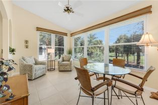 , 1320 Charleston Square Dr # 201, Naples FL 34110
