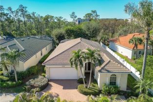 Single Family Residence, 1680 Sanctuary Pointe Ct, Naples FL 34110