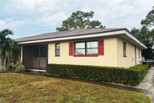 Duplex, 757 95th Ave N, Naples FL 34108