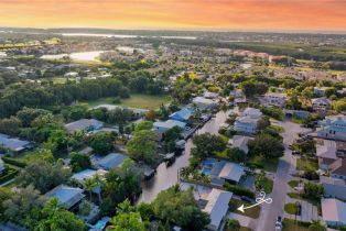 Single Family Residence, 2772 Riverview Gulf Shores, FL 34112 