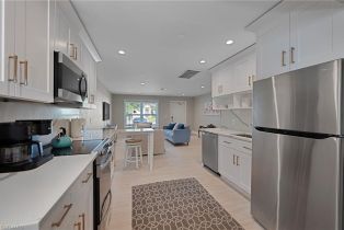 Single Family Residence, 712 110th Vanderbilt Beach, FL 34108 