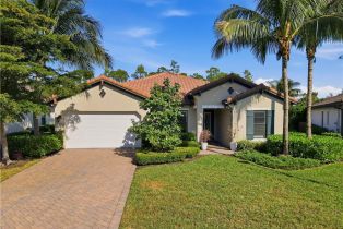 , 4664 Abaca Cir, Naples FL 34119
