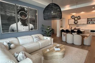 Low Rise (1-3), 201 8th St S 209