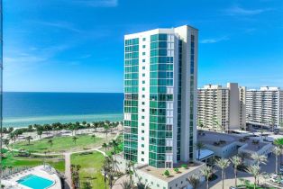 , 3991 Gulf Shore Blvd N, Naples FL 34103