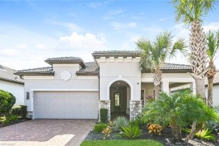 , 9819 Everglades Dr, Naples FL 34120