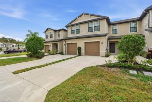 Townhouse, 14200 Oviedo Portico, FL 33905 