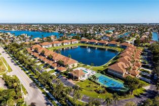 Low Rise (1-3), 590 Club Marco Cir # 202, Marco Island FL 3414534145