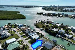 Single Family Residence, 144 San Salvador East Naples, FL 34113 