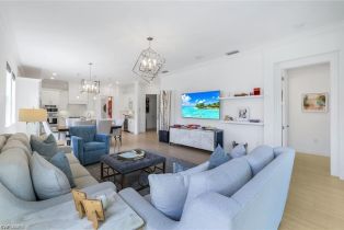 Mid Rise (4-7), 16374 Viansa Way # 302, Naples FL 34110