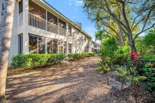 Low Rise (1-3), 3755 Fieldstone Fieldstone Village, FL 34109 