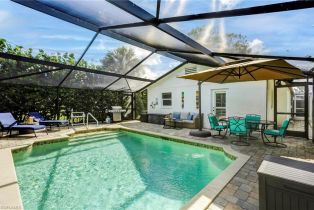 Single Family Residence, 749 105th Ave N, Naples FL 34108