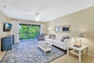 Low Rise (1-3), 234 Pebble Beach Blvd # 306, Naples FL 34113