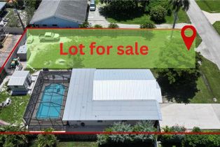 , 736 104th Ave N, Naples FL 34108