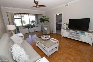 Low Rise (1-3), 7058 Barrington Cir # 102, Naples FL 34108