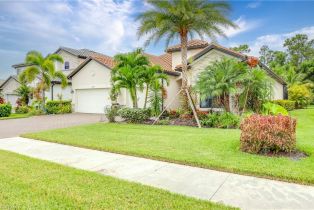 Single Family Residence, 2098 Antigua Ln, Naples FL 34120