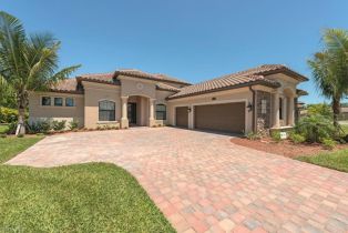 Single Family Residence, 9560 Firenze Cir, Naples FL 34113