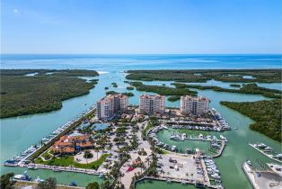 High Rise (8+), 435 Dockside Dr # B702, Naples FL 3411034110 