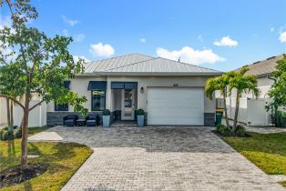 Single Family Residence, 828 100th Vanderbilt Beach, FL 34108 