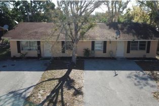 , 4538 Boabadilla St, Naples FL 34103