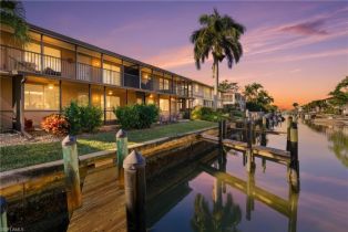 , 1519 Chesapeake Ave # 5, Naples FL 34102