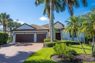 Single Family Residence, 678 11th Ave S, Naples FL 34102