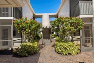 Low Rise (1-3), 3101 Riviera Dr