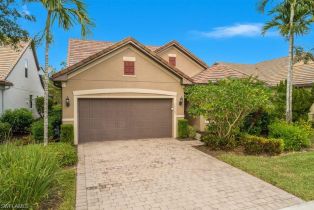 Single Family Residence, 16309 Winfield Ln, Naples FL 34110