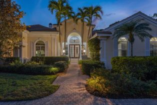 Single Family Residence, 25061 Ridge Oak Ridge, FL 34134 